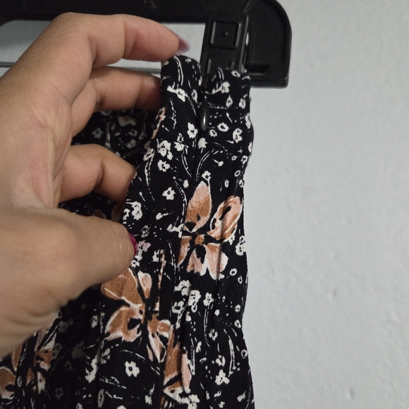 Chelsea28 Black and Orange Floral A-Line Skirt - Picture 6 of 7